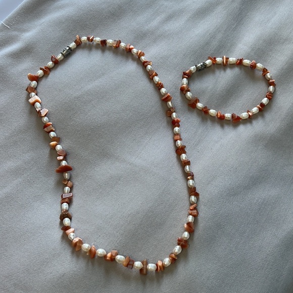 Bracelet and necklace, fresh water peals and stones - Picture 2 of 4